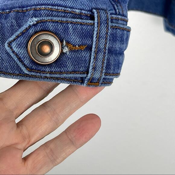 ASOS Blue Denim Trucker Jean Vest Oversized Sleeveless Medium Wash US 6 / UK 10 - Picture 4 of 12